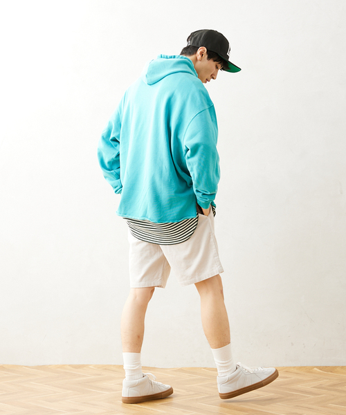 JOURNAL STANDARD relume(ジャーナルスタンダード レリューム)の「CALIFORNIA スリット プルオーバーパーカー(パーカー・メンズ・ベージュ系その他/ブラック/ライトグリーン/ダークブルー・MEDIUM/LARGE)」の17枚目の写真