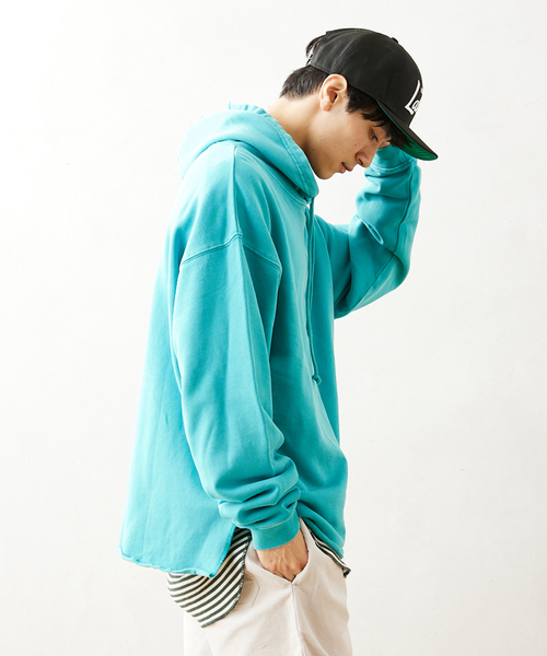 JOURNAL STANDARD relume(ジャーナルスタンダード レリューム)の「CALIFORNIA スリット プルオーバーパーカー(パーカー・メンズ・ベージュ系その他/ブラック/ライトグリーン/ダークブルー・MEDIUM/LARGE)」の19枚目の写真