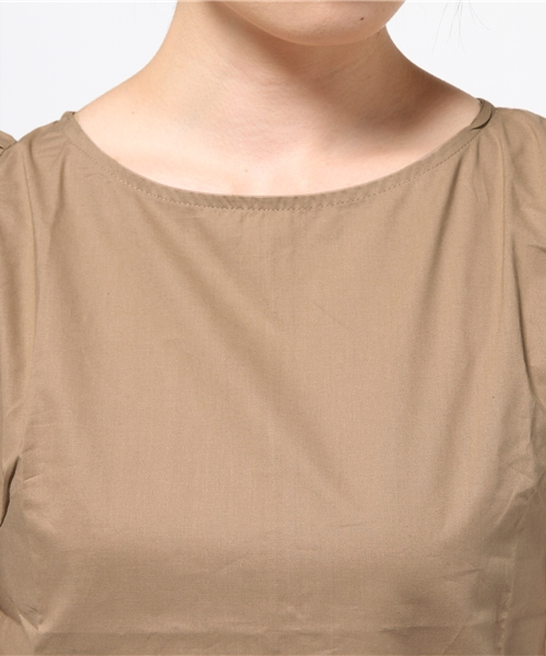 Sheta（シータ）の「肩フリルノースリーブブラウス（シャツ/ブラウス・レディース・ベージュ/オフホワイト・FREE）」の6枚目の写真