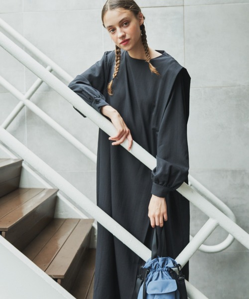 EDIT Gris(エディットグリ)の「Aラインショルダータックワンピース(ワンピース・レディース・オレンジ/ドット/ブラック・FREE)」の4枚目の写真