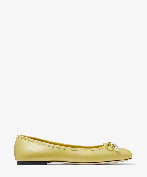 JIMMY CHOO（ジミーチュウ）の「ELME FLAT（バレエシューズ・レディース・ゴールド/イエロー/ピンク/ブラック・36/36.5/37/37.5/38/35.5）」の2枚目の写真