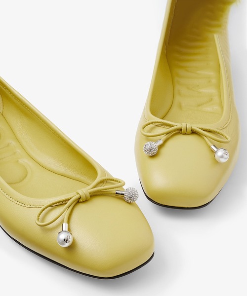 JIMMY CHOO（ジミーチュウ）の「ELME FLAT（バレエシューズ・レディース・ゴールド/イエロー/ピンク/ブラック・36/36.5/37/37.5/38/35.5）」の5枚目の写真