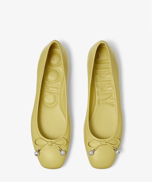 JIMMY CHOO（ジミーチュウ）の「ELME FLAT（バレエシューズ・レディース・ゴールド/イエロー/ピンク/ブラック・36/36.5/37/37.5/38/35.5）」の6枚目の写真