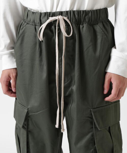 DANKE SCHON（ダンケシェーン）の「【WEB&DEPOT限定】DankeSchon/ダンケシェーン/TC TWILL CARGO PANTS（カーゴパンツ・レディース・ブラック/ベージュ・L/M）」の9枚目の写真