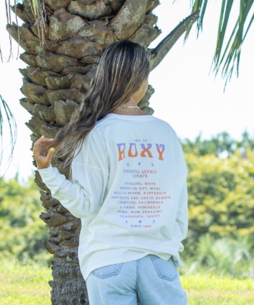 ROXY(ロキシー)の「【ZOZO別注アイテム】TOUR DE ROXY L/S TE/ロキシーバックプリント長袖ロンT(Tシャツ/カットソー・レディース・グリーン/ホワイト/ブラック・FREE)」の16枚目の写真