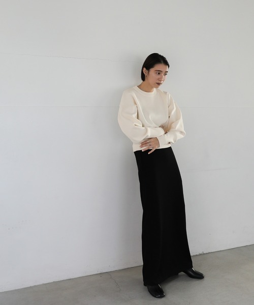 select MOCA（セレクトモカ）の「スポンディッシュスウェットライクニット（ニット/セーター・レディース・ホワイト/ブラック/グレイッシュベージュ・FREE）」の4枚目の写真