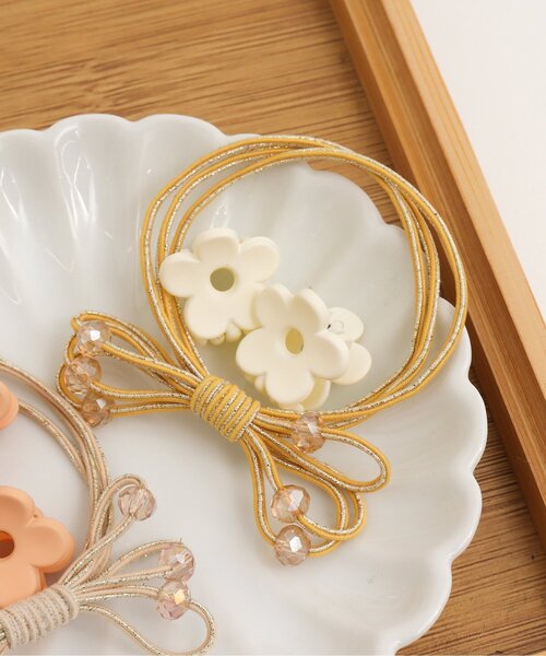 apres les cours(アプレレクール)の「お花ミニクリップ・リボンヘアゴムセット(ヘアゴム・キッズ・ピンク/アイボリー・FREE)」の1枚目の写真