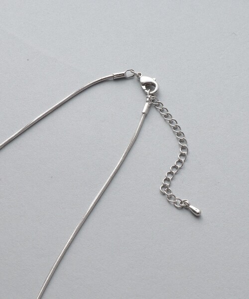 THE SHOP TK （ザ ショップ ティーケー ）の「◆【Nerine】スクエアモチーフネックレス（ネックレス・レディース・ゴールド/シルバー・00）」の5枚目の写真