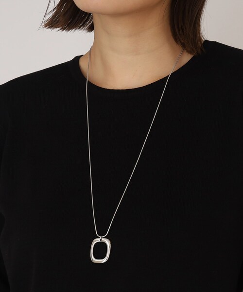 THE SHOP TK （ザ ショップ ティーケー ）の「◆【Nerine】スクエアモチーフネックレス（ネックレス・レディース・ゴールド/シルバー・00）」の6枚目の写真