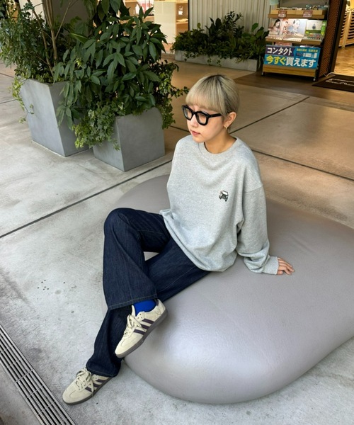 CIAOPANIC TYPY（チャオパニックティピー）の「【ユニセックス】ワンポイント刺繍裏毛スウェット（スウェット・メンズ・ライトグレー/アイボリー/チャコールグレー/ブラック/ネイビー/オフホワイト・MEDIUM/LARGE）」の19枚目の写真