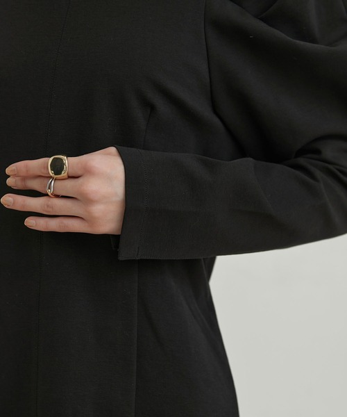 VIS(ビス)の「【洗える】タックボリュームスリーブカットソー(Tシャツ/カットソー・レディース・ブラック/オフホワイト/ターコイズブルー/グレー・FREE)」の7枚目の写真