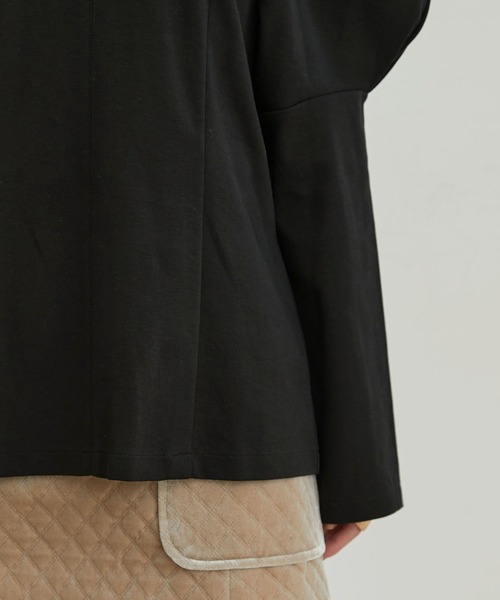 VIS(ビス)の「【洗える】タックボリュームスリーブカットソー(Tシャツ/カットソー・レディース・ブラック/オフホワイト/ターコイズブルー/グレー・FREE)」の8枚目の写真