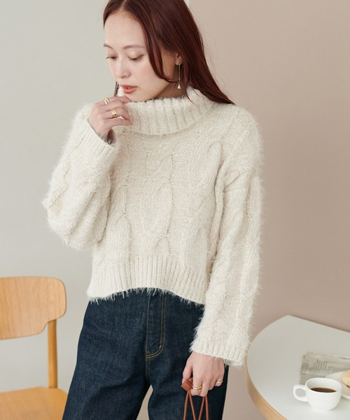 新品♡タグ付♡ロージーモンスター♡ケーブルジップニット♡白 DISCOAT（ディスコート）の「モールシャギーケーブルタートルネック