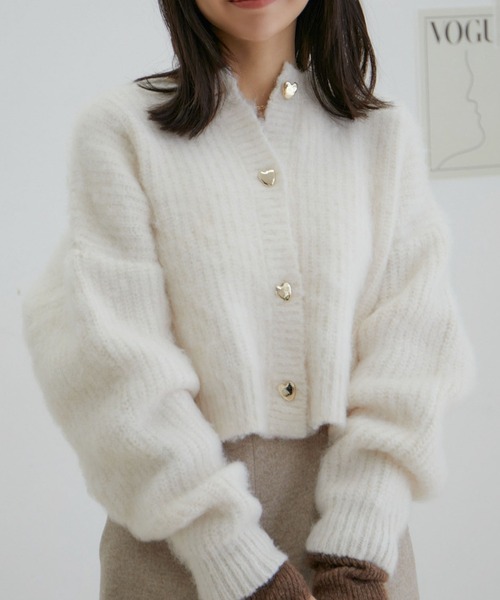 VIS（ビス）の「【WEB限定】ハート釦カーディガン（カーディガン