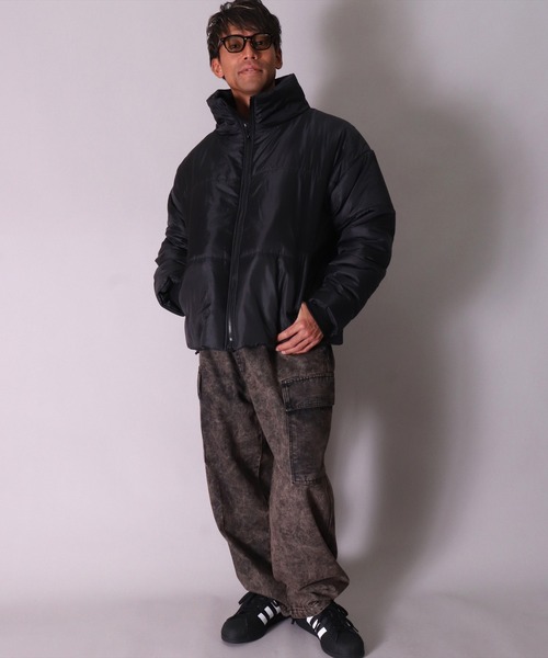 BAYBLO（ベイブロ）の「(DV)【ユニセックス】中綿 パデット ボリューム ジャケット（ダウンジャケット/コート・メンズ・オフホワイト/チャコールグレー/ブラック/ベージュ・LARGE/MEDIUM/X-LARGE）」の6枚目の写真