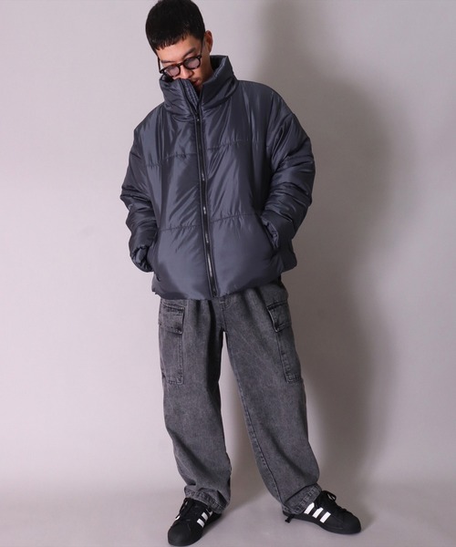 BAYBLO（ベイブロ）の「(DV)【ユニセックス】中綿 パデット ボリューム ジャケット（ダウンジャケット/コート・メンズ・オフホワイト/チャコールグレー/ブラック/ベージュ・LARGE/MEDIUM/X-LARGE）」の7枚目の写真