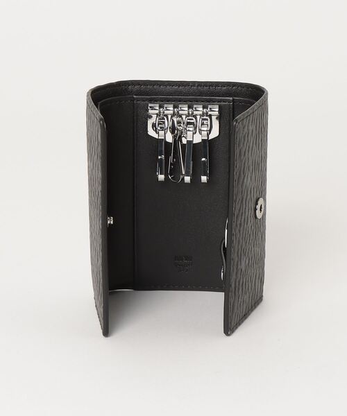 MCM（エムシーエム）の「モノグラム 三つ折りキーケース（キーケース/キーアクセサリー・メンズ・ブラック・ONE SIZE）」の7枚目の写真