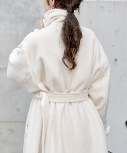 Chico(チコ)の「シャギースタンドオーバーロングコート(ステンカラーコート・レディース・アイボリー/グレイッシュベージュ/ブラック・FREE)」の5枚目の写真