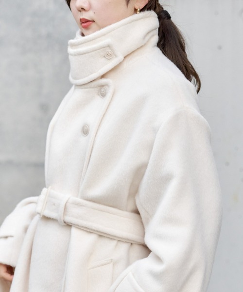 Chico(チコ)の「シャギースタンドオーバーロングコート(ステンカラーコート・レディース・アイボリー/グレイッシュベージュ/ブラック・FREE)」の8枚目の写真