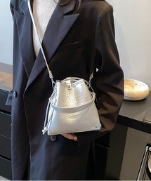 ショルダーバッグ