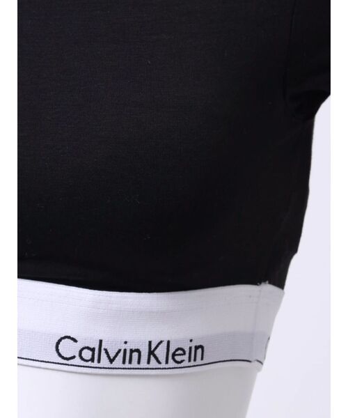 Calvin Klein（カルバン・クライン）の「CalvinKlein T-SHIRT BRALETTE（Tシャツ/カットソー・レディース・ブラック/グレー/オフホワイト・SMALL）」の17枚目の写真