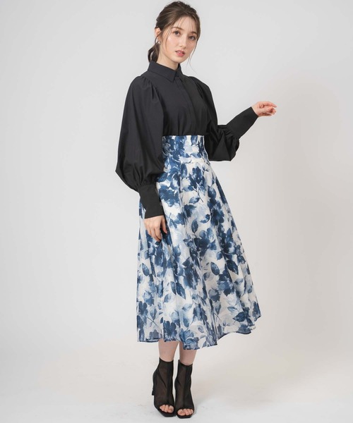 NOELA(ノエラ)の「ビスチェ切替フラワープリントスカート(スカート・レディース・オレンジ/カーキ/ブルー・S/M)」の11枚目の写真