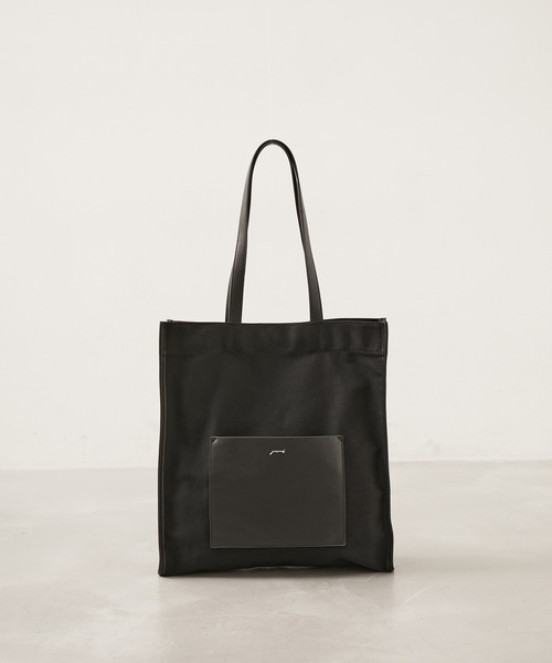 JUNRED(ジュンレッド)の「フェイクレザーポケットトートバッグ(トートバッグ・メンズ・ホワイト/ホワイト系その他/ブラック・FREE)」の9枚目の写真