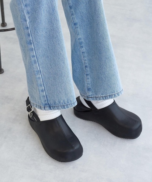 w closet（ダブルクローゼット）の「ストラップサボ（サンダル・レディース・オフホワイト/ブラック・M/L）」の12枚目の写真