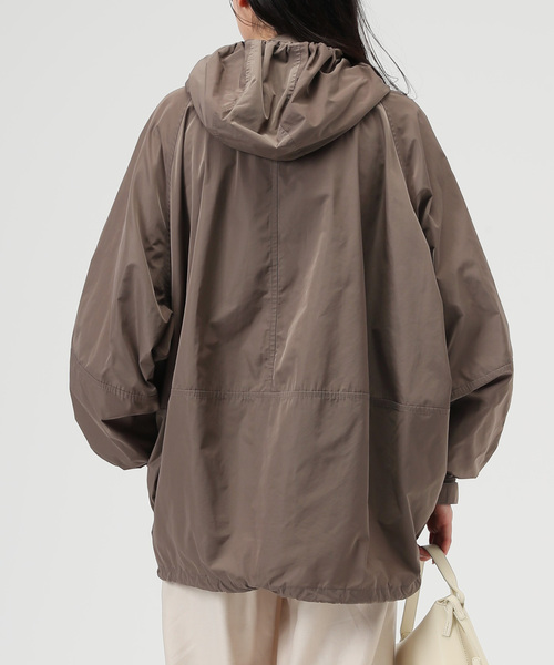 AP STUDIO（エーピーストゥディオ）の「メモリーコクーンパーカー