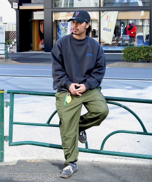 Right-on（ライトオン）の「トムとジェリ－スウェット（スウェット・メンズ・ブルー/ホワイト×グリーン/オレンジ/ブラウン/グリーン/レッド・L/XL/M）」の11枚目の写真