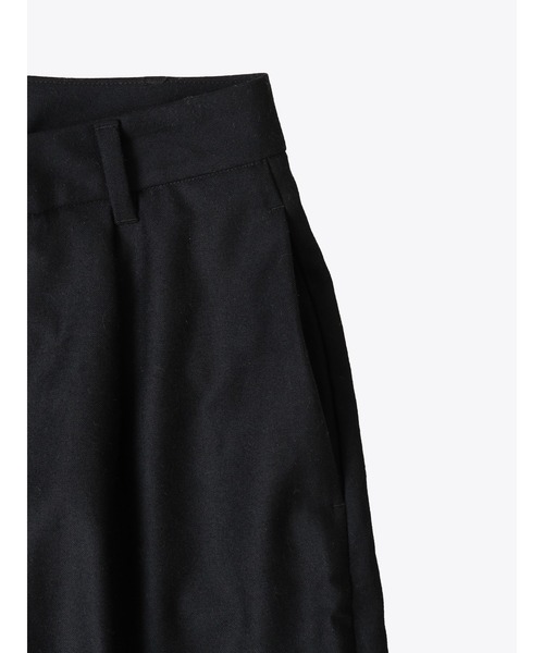 ENCIRCLE(エンサークル)の「【ENCIRCLE/エンサークル】One tuck shorts/ワンタックシショート(パンツ)(その他パンツ・レディース・ブラック/ベージュ・1/2)」の18枚目の写真