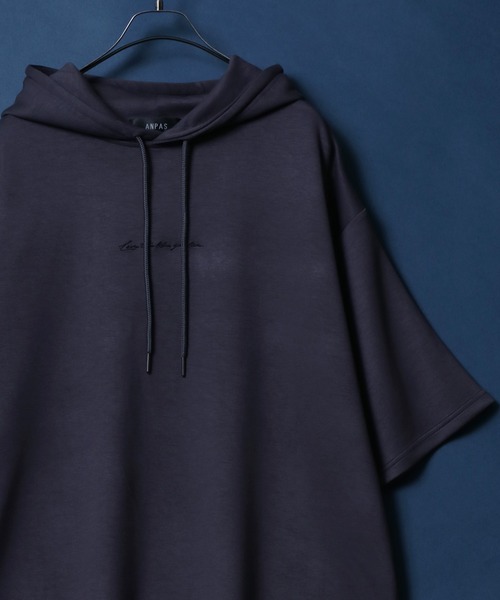 ANPAS（アンパス）の「ANPAS Ponte Fabric 1Point Embroidery Oversized Hoodie/ANPAS 別注 ポンチ ワンポイント刺繍 オーバーサイズ パーカー プチ刺繍 半袖パーカー（パーカー・メンズ・グレイッシュベージュ/ブラック/チャコール/グレー/オフホワイト/サックスブルー/ベージュ系その他/ブルー系その他/グレー系その他/ブラック系その他2/グレー系その他4/グレー系その他3/グレー系その他2/ベージュ系その他2/ブルー系その他2/ホワイト系その他2/ホワイト系その他/ブラック系その他・L/M）」の11枚目の写真