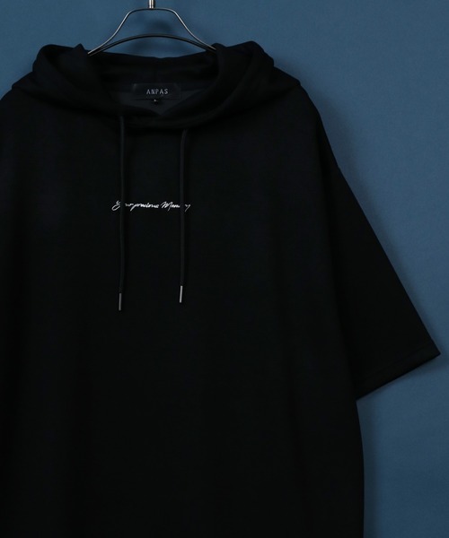 ANPAS（アンパス）の「ANPAS Ponte Fabric 1Point Embroidery Oversized Hoodie/ANPAS 別注 ポンチ ワンポイント刺繍 オーバーサイズ パーカー プチ刺繍 半袖パーカー（パーカー・メンズ・グレイッシュベージュ/ブラック/チャコール/グレー/オフホワイト/サックスブルー/ベージュ系その他/ブルー系その他/グレー系その他/ブラック系その他2/グレー系その他4/グレー系その他3/グレー系その他2/ベージュ系その他2/ブルー系その他2/ホワイト系その他2/ホワイト系その他/ブラック系その他・L/M）」の5枚目の写真