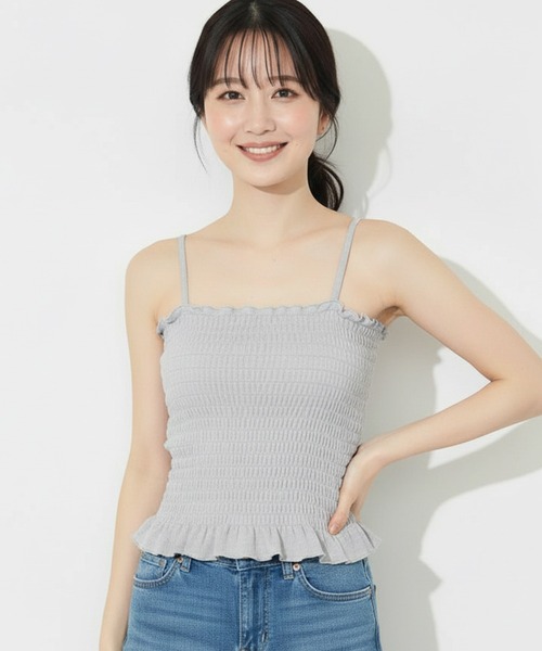 coca（coca）（コカ）の「＼新色追加／カップ付きシャーリングキャミ[外で着られるブラトップスOUT BRA]（キャミソール・レディース・アイボリー/ライトベージュ/ブラック/レッド/A/チャコール/ライトピンク/ブラウン/B/ベージュ/C/ラベンダー/グレー・S/M/L）」の4枚目の写真