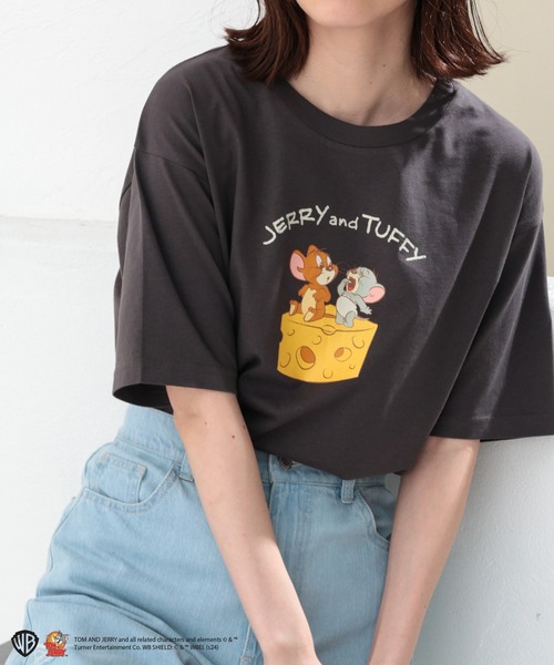 Honeys(ハニーズ)の「トムとジェリー/Tシャツ(Tシャツ/カットソー・レディース・ホワイト/レッド/グリーン/スミクロ/ネイビー・S/M/L/LL)」の3枚目の写真