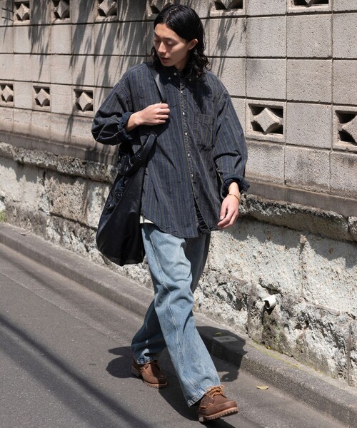 FREAK'S STORE（フリークスストア）の「FREAK’S STORE/フリークスストア Roll Shoulder BAG PUレザー/ロール ショルダーバック ポリウレタンレザー（ショルダーバッグ・メンズ・ブラック・ﾌﾘ-）」の8枚目の写真