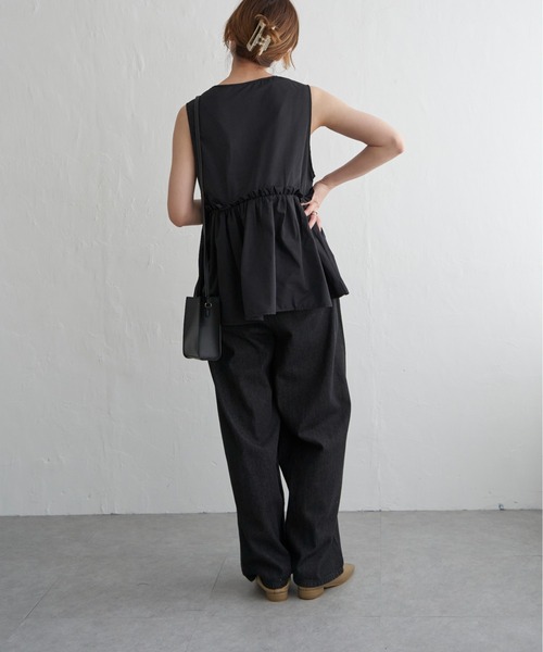 notch.（ノッチ）の「ペプラムVベスト（ベスト・レディース・オフホワイト/ブラック・M）」の14枚目の写真