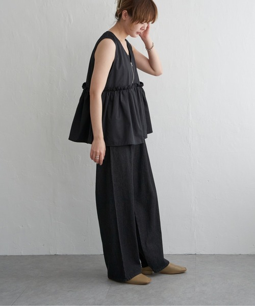 notch.（ノッチ）の「ペプラムVベスト（ベスト・レディース・オフホワイト/ブラック・M）」の15枚目の写真