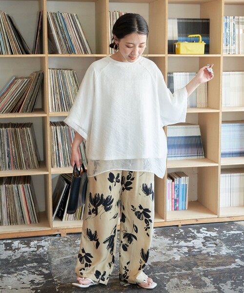 FREAK'S STORE（フリークスストア）の「限定展開　オーガンジー × カットソー 重ね ラグラン 半袖 Tシャツ（Tシャツ/カットソー・レディース・オフホワイト/ブラック/ブルーグレー/ベージュ/コーラルピンク・ﾌﾘ-）」の9枚目の写真