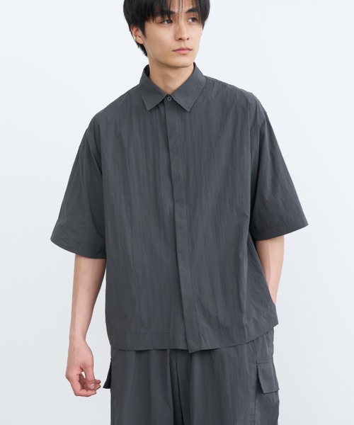 SINSS（シンス）の「Tech nylon short sleeve shirt / テック