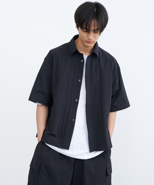 SINSS（シンス）の「Tech nylon short sleeve shirt / テック