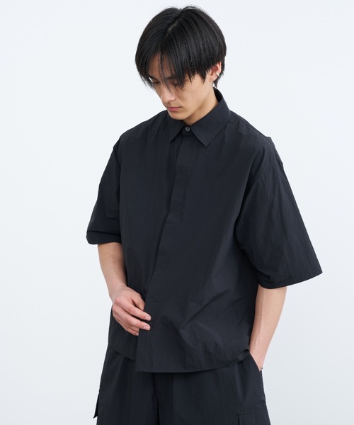 BRIEFING ブラック ショートスリーブシャツ　L SINSS（シンス）の「Tech nylon short sleeve shirt / テックナイロン
