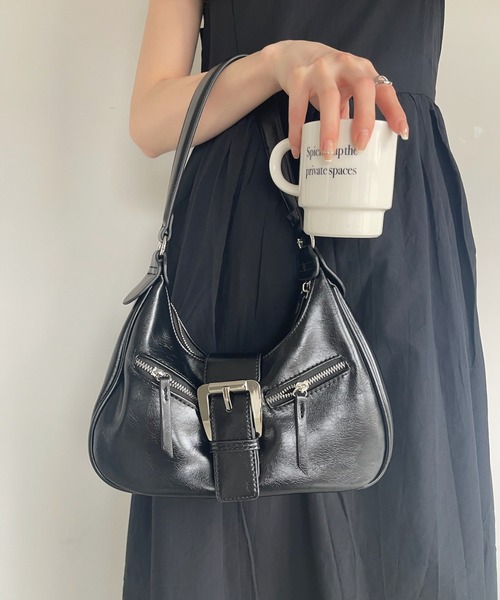 【美品】MASUMI OKADA オーストリッチ ベルトデザイン ハンドバッグ 美品】MASUMI OKADA オーストリッチ ベルトデザイン