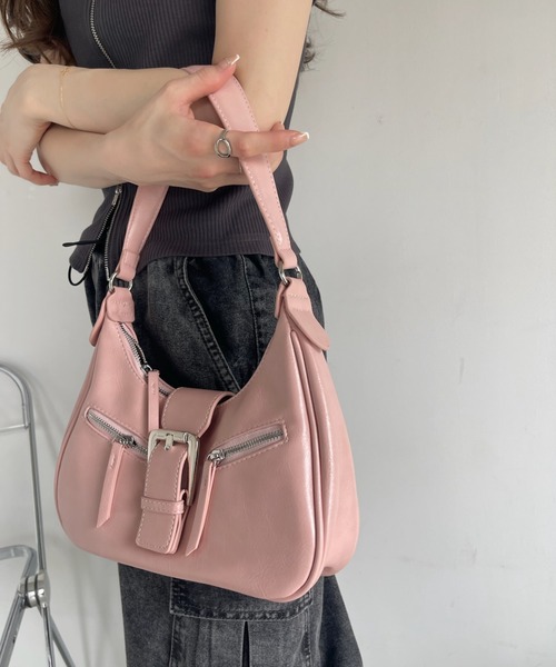 Ada.(エイダ)の「ベルト バックル デザイン ワンハンドル バッグ(ハンドバッグ・レディース・ブラック/アイボリー/シルバー/ピンク・FREE)」の21枚目の写真