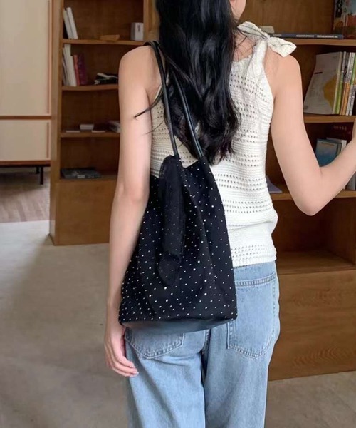 leune(ルネ)の「ラインストーン付きチュールレイヤードバケツバッグ(トートバッグ・レディース・ブラック/オフホワイト/ピンク・FREE)」の3枚目の写真