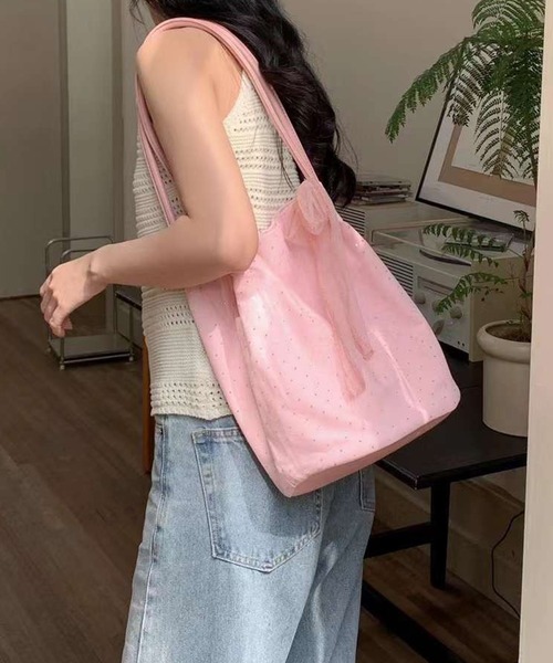 leune(ルネ)の「ラインストーン付きチュールレイヤードバケツバッグ(トートバッグ・レディース・ブラック/オフホワイト/ピンク・FREE)」の9枚目の写真