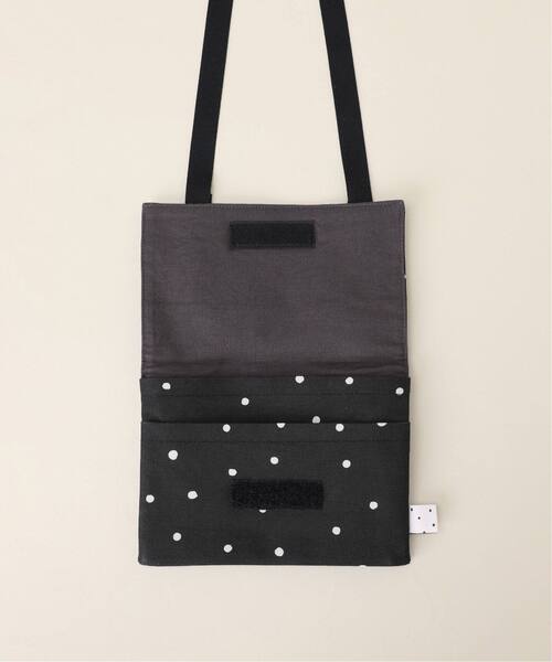 IENA ENFANT(イエナアンファン)の「《追加》【BASIC】移動ポケットポシェット kids(ポーチ・レディース・ブラック系その他/ブラック/ホワイト・FREE)」の19枚目の写真