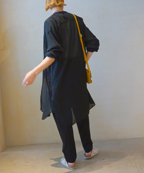JOURNAL STANDARD LUXE(ジャーナルスタンダード ラックス)の「【ARMEN 】GAUZE UTILTY BANDED COLLAR LONG SH(シャツ/ブラウス・レディース・ホワイト/ライトグレー/ブラック/パープル・3)」の7枚目の写真