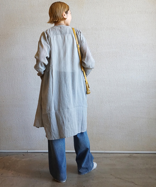 JOURNAL STANDARD LUXE(ジャーナルスタンダード ラックス)の「【ARMEN 】GAUZE UTILTY BANDED COLLAR LONG SH(シャツ/ブラウス・レディース・ホワイト/ライトグレー/ブラック/パープル・3)」の10枚目の写真