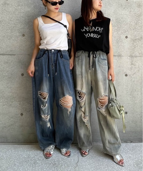 ENIM BY VICKY(エニムバイビッキー)の「刺繍ロゴバルーンノースリプルオーバー《洗濯機で洗える》(Tシャツ/カットソー・レディース・ブラック/ホワイト・M)」の3枚目の写真